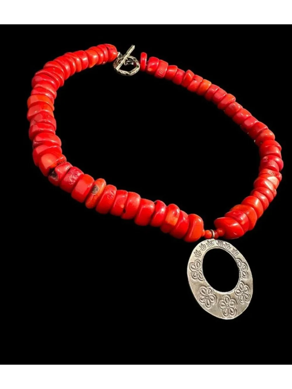 Necklace Red Coral Beaded Sterling Silver Floral Hoop Pendant Toggle Clasp